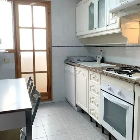 Apartamento Con Terraza En 1ª Linea Lateral A Mar Apartment *